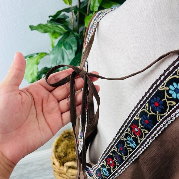 Uno Core Brown Sheer Embroidered Y2K Peplum Top - Picture 6 of 9